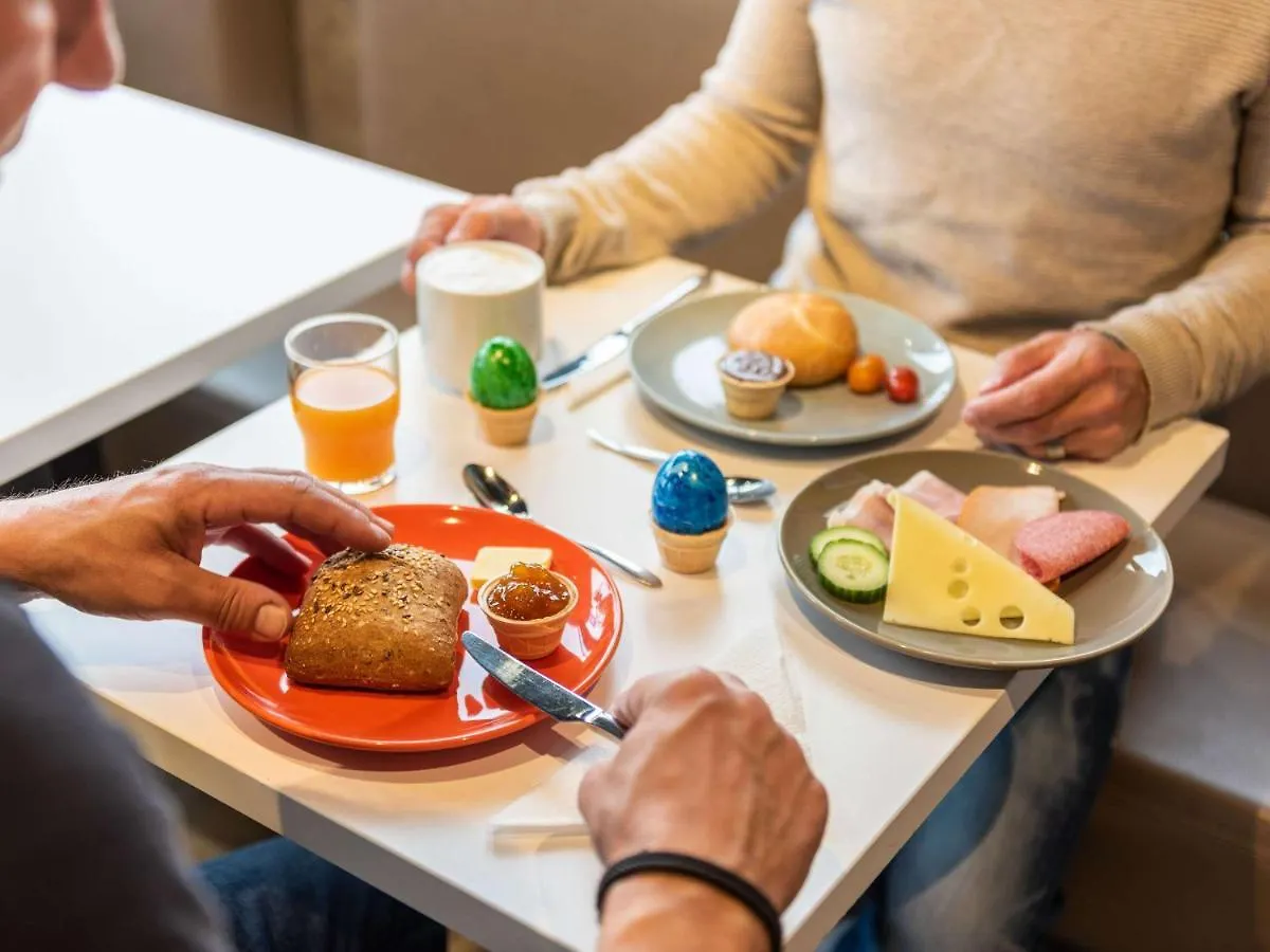 Ibis Budget Hamburg City Ost Hotel 2*,